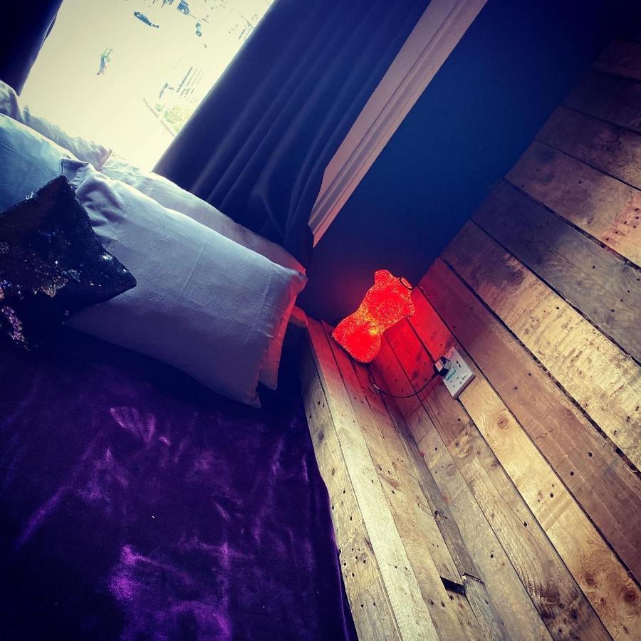 Liverpool Party Pad Hotell Eksteriør bilde