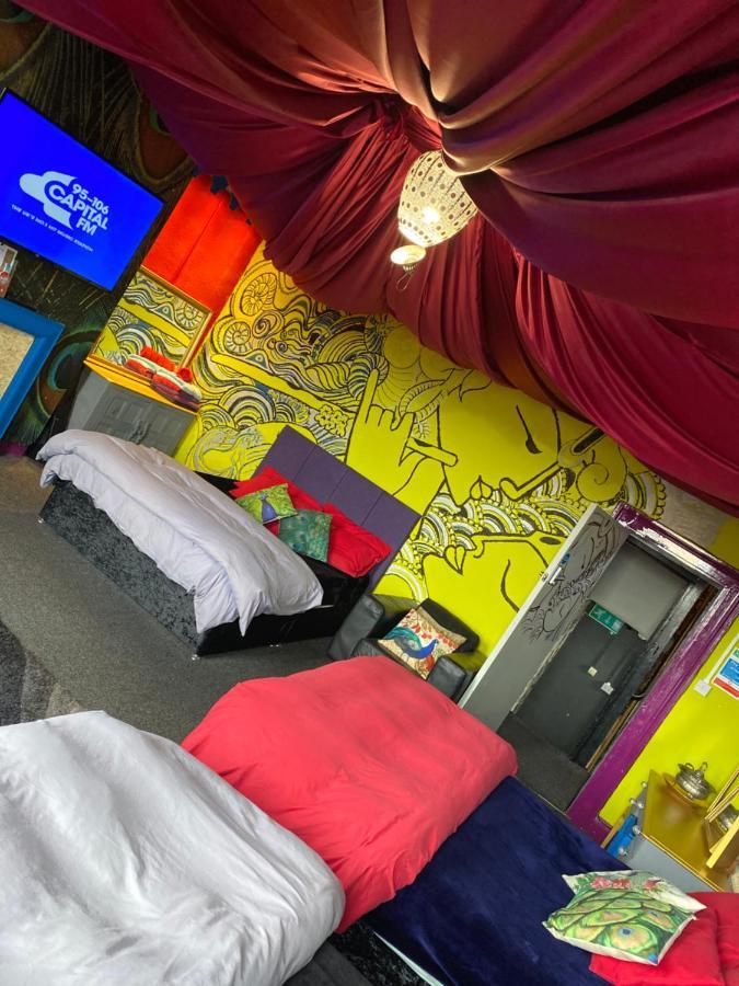 Liverpool Party Pad Hotell Eksteriør bilde