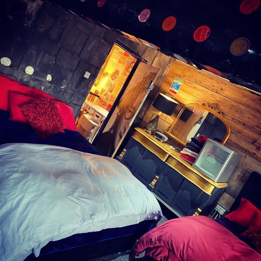 Liverpool Party Pad Hotell Eksteriør bilde
