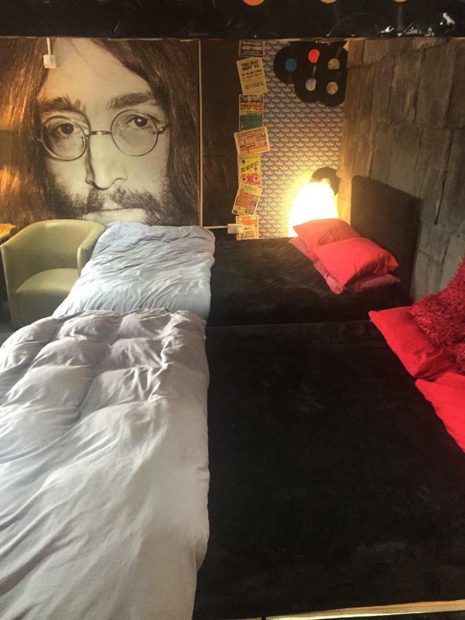 Liverpool Party Pad Hotell Eksteriør bilde