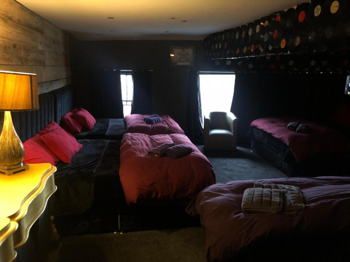 Liverpool Party Pad Hotell Eksteriør bilde
